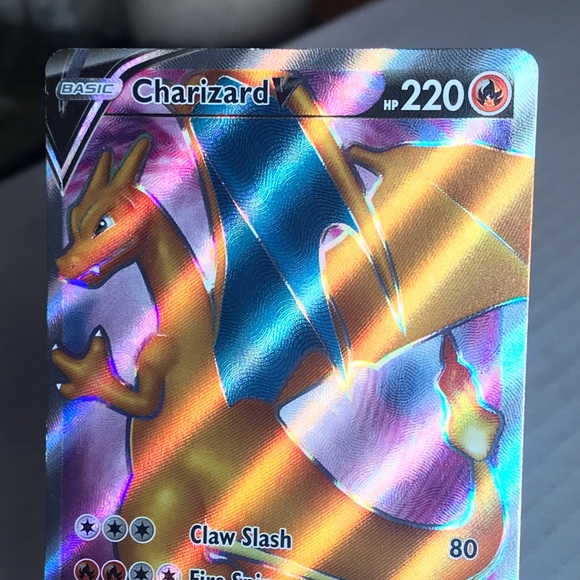 Charizard V Sword and Shield Promo - Picture 3 of 5